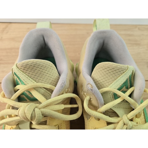 Nike Giannis Immortality 3 Y/G Basketball Shoes DZ7533-700 Men's Size 9 - Picture 9 of 14